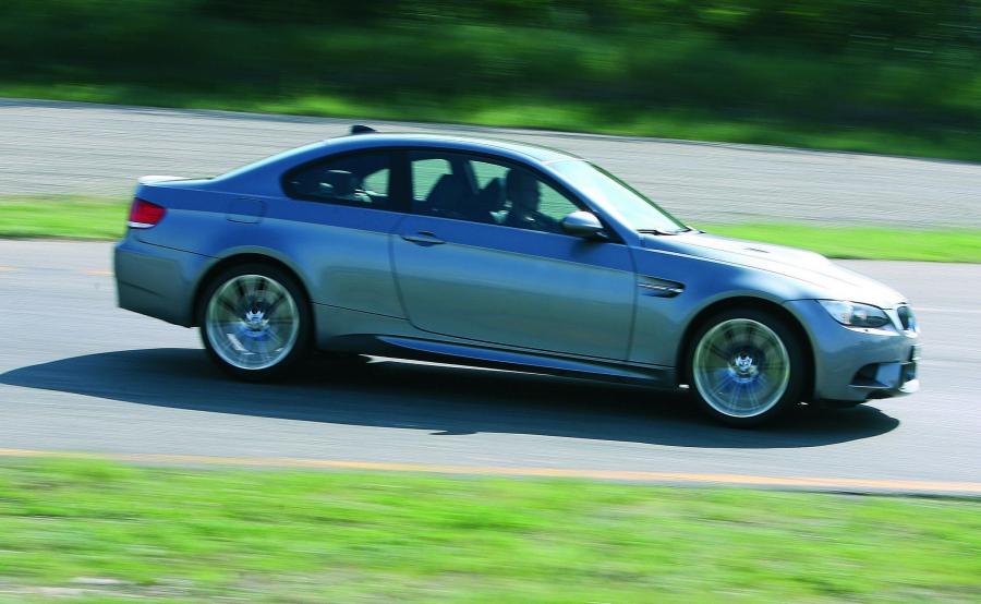  BMW M3 2008 года  (фото 8 из 219)